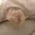 南極人のウールは秋冬の布団に厚いシゲルダブ毛を芯に春と秋に温度調節されます。绵は太空にアルパカ団N臻品ラクダ毛で-沙洲ラクダ色220*240 cm/厚さ10斤です。