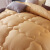 九州风华家纺布団春冬用厚い绵を芯にかけて保温します。ダブ冬は寝具のバラ金180 x 220 cmの厚い3 kgの冬布団です。