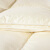 鸿昌家纺の95%白フザック羽毛は80本の绵绵を全面に捧げるダルに厚く保温されます。冬布団は厚いです。メ`カ`ド直営の黄色180*220 cmでした。