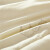 若者の家纺の绵は冬に芯の固形の绵によって毛を研ぎ上げます。厚い羊毛は保温されます。布団の羊毛は芯の結婚祝いのベッド用品にって磨いてくれます。200*230 cm/3 kgです。