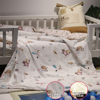 子供の絹糸は赤ちゃんに蹴られて子供に昼寝させます。幼稚園の赤ちゃんの春秋蚕布団に芯冬に充填されます。絹は2.5 kgで150*200 cmです。
