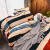南極人の家紡はフルネの布団を分解して洗います。冬は厚い加絨単ダブルの秋冬綿布団カバは芯羽毛の絨毯で布団をさせられます。