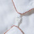 子羊家紡の桑蚕糸糸子母は芯の長い絹糸によって、夏に豪華な桑蚕糸に合わせて、冬に子母蚕糸によって、全綿を芯としてダンベルによって、四季に厚いです。白200*230 cm（単品夏布団）