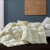 霞珍家紡の95%白フザ羽毛布団は全綿静音大輪フザ・ダブエルフで冬は軽くて暖かい羽毛布団で芯布団儒雅220*240 cmで1.1 kgを充填します。
